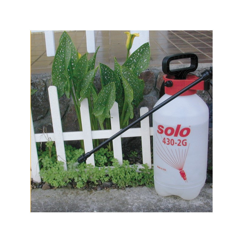 SOLO® 2 Gallon Farm and Garden Sprayer