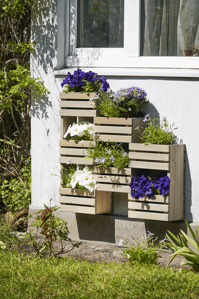 Neighborhood garden bed Shelf
