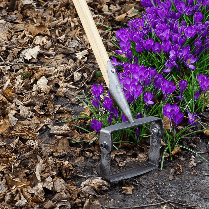 DeWit 63 in. Oscillating Hoe w/P Grip - Greenhouse Megastore